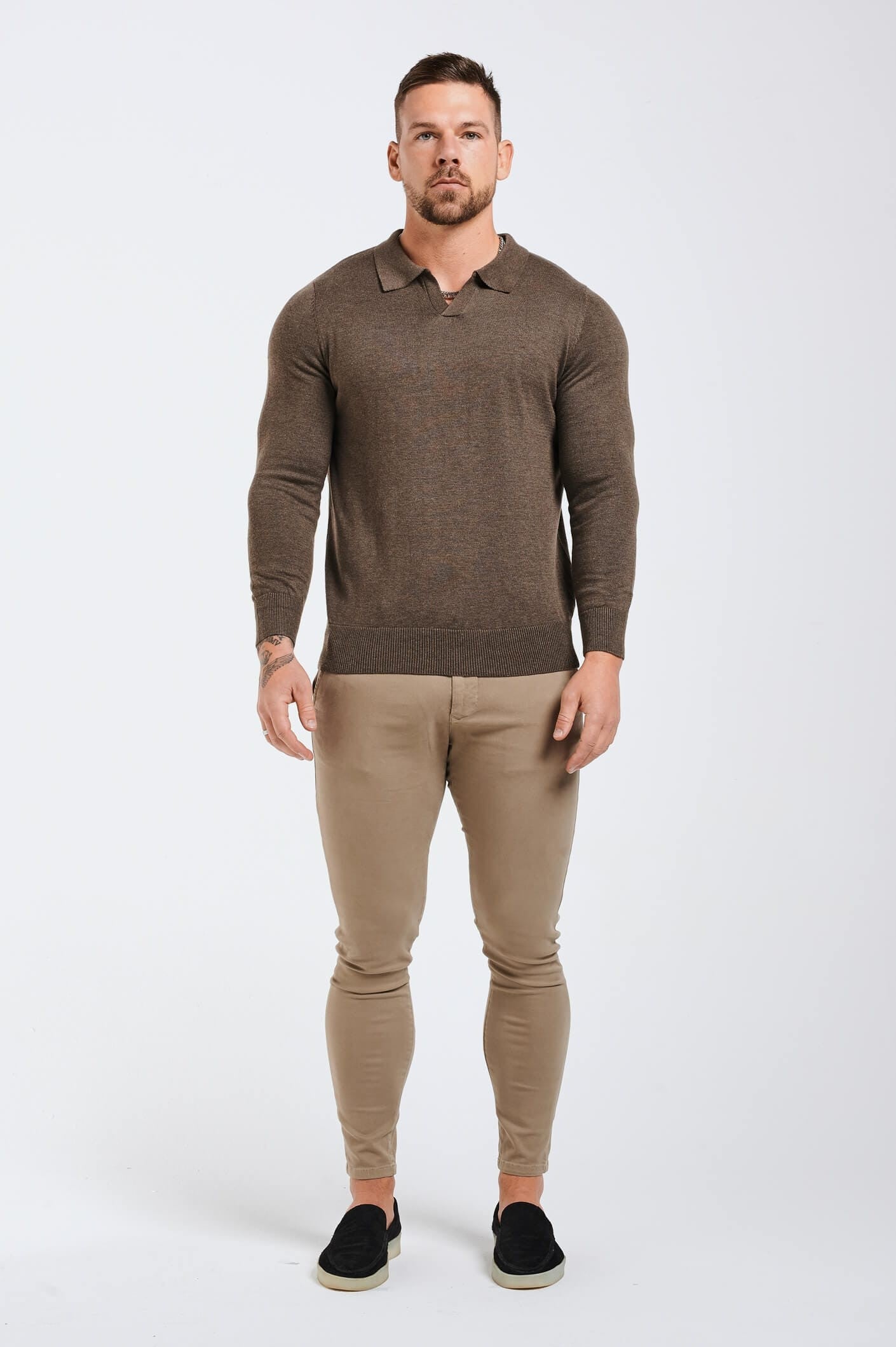 SPREAD COLLAR POLO - BROWN