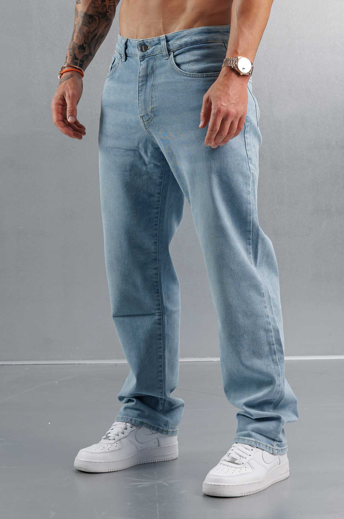 BAGGY JEANS - PALE BLUE WASH